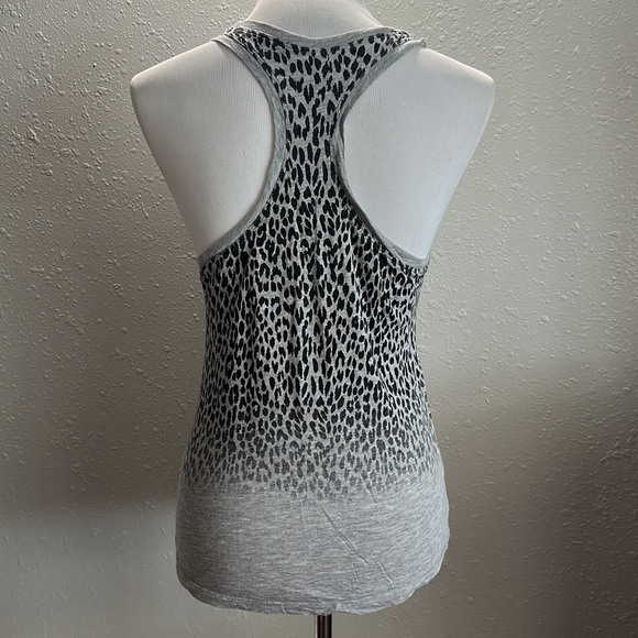 Fabletics Leopard Print Active Top - Picture 3 of 4